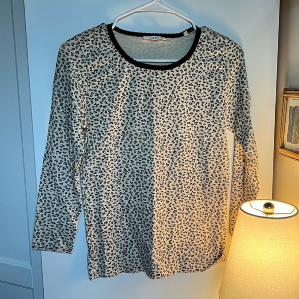 DÔEN Long Sleeve Paisley Tee